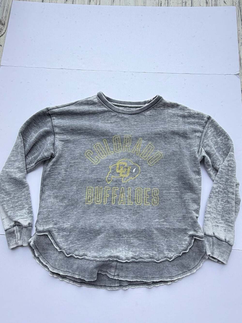 Royce Apparel Colorado Buffaloes Vintage Wash Pullover Sweatshirt Gray Size M